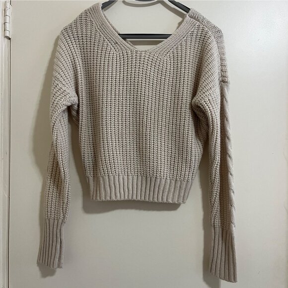 Moon & Madison Womens Cropped Cable Knit Sweater Sz M Chunky Cottage Fisherman. - Picture 2 of 10